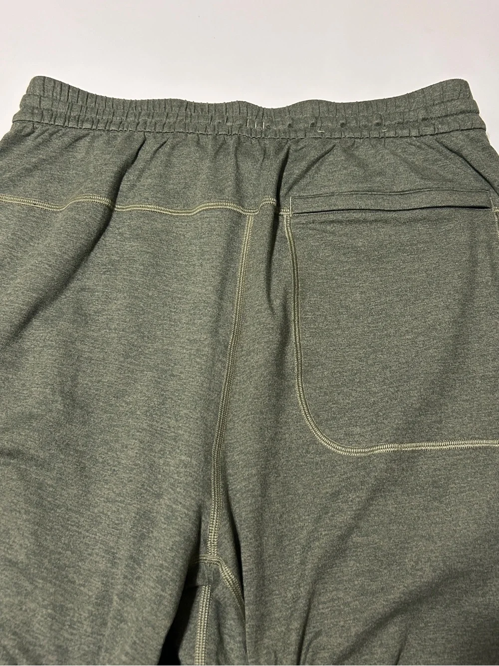lululemon athletica soft jersey tapered pant medium